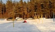 Россиянка попала в реанимацию после спуска с горки на "ватрушке"