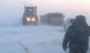 80 машин вызволили из снежного плена в ЗКО