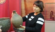 Мужчина нашел древний артефакт во время перекопки огорода в Таразе