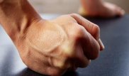 Чиновника уволили после драки с главврачом больницы в Павлодаре