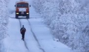 Итальянский полицейский пробежал якутский марафон в минус 50