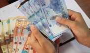 Куда казахстанцы переводят деньги