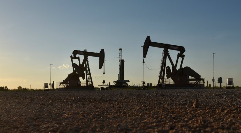 Цены на нефть растут на фоне новостей