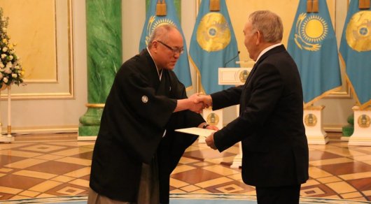 Посол Японии обратился к  Нурсултану Назарбаеву на казахском языке