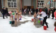 В детском саду в Актобе обливаются водой в 20-градусный мороз