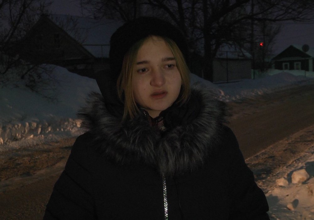Уральская школьница рассказала, что ее высадили из автобуса в мороз