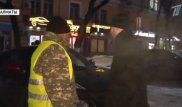 Алматинцы жалуются на нелегальных парковщиков