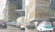 Скопление полиции возле Esentai Mall объяснили в ДП