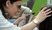 Смартфон "выжег" в глазах жительницы Тайваня 500 отверстий