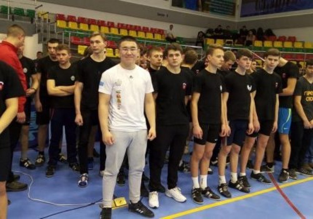 Чемпионат Казахстана выиграл впервые попавший на турнир 13-летний школьник
