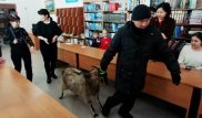 Живую козу за 125 прочитанных книг подарили пятикласснику из Теренколя