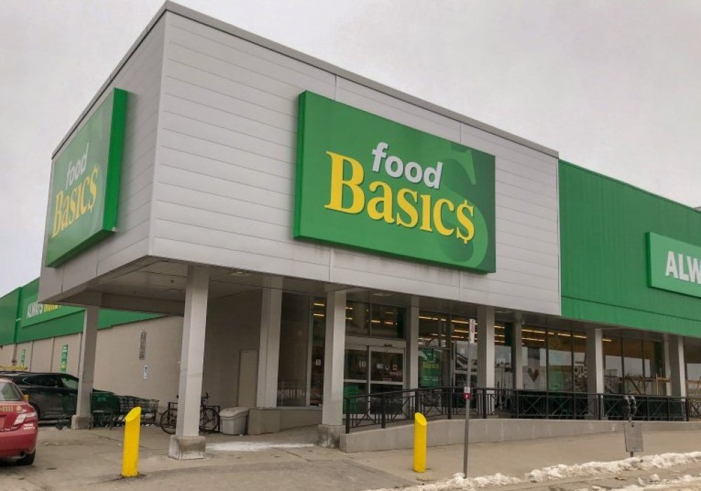 Магазин Food Basics в городе Кингстон, Канада Фото Kingstonist