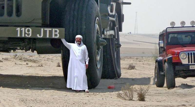 Шейх Хамад Бин Хамдан аль Нахайян - известный поклонник эксклюзивных авто. © instagram/shhamadbinhamdan