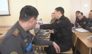 Военных командиров проверят на детекторе лжи