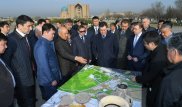 Аскар Мамин поручил усилить работу по застройке Туркестана