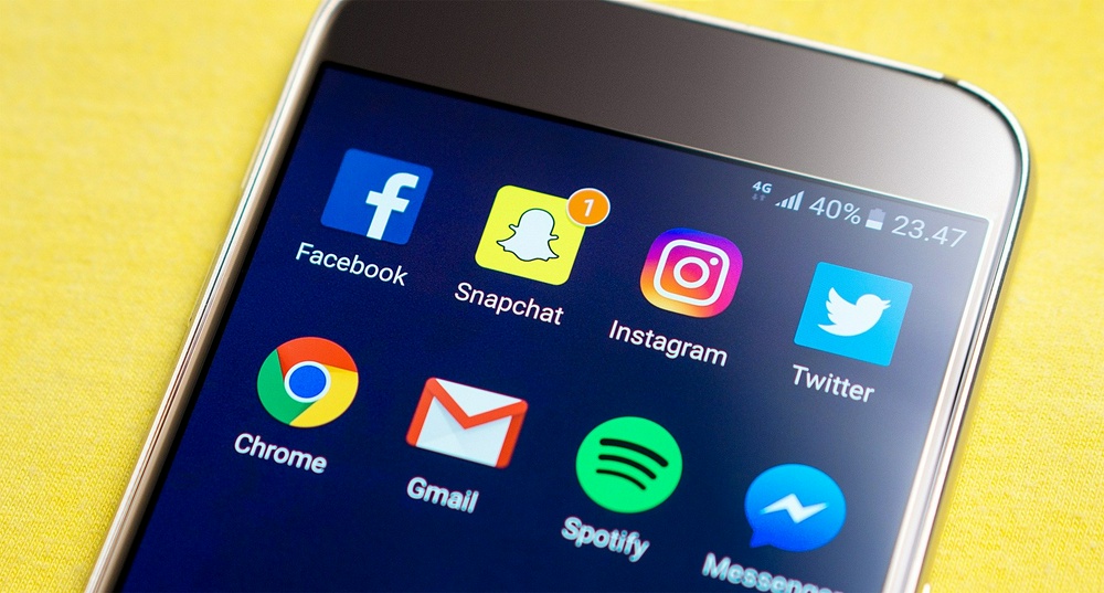 На сбой Instagram, Facebook и YouTube пожаловались казахстанцы