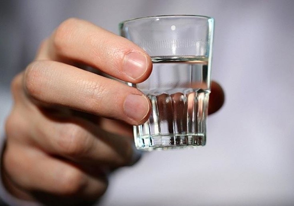 Павлодарская пенсионерка попала под суд за бутылку водки