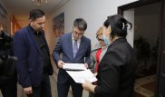Палаты детей и кабинет директора школы-интерната сравнили в Атырау