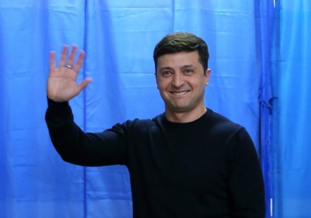 Зеленский и Порошенко выходят во второй тур выборов в Украине - exit poll