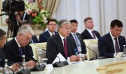 Мы с интересом наблюдаем за развитием Узбекистана - Токаев