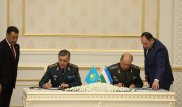 Казахстан и Узбекистан подписали соглашения по развитию военного сотрудничества
