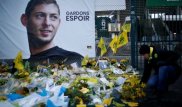 Отец футболиста Эмилиано Салы умер от сердечного приступа