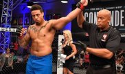 Экс-футболист нокаутировал российского бойца в UFC