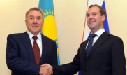 Медведев поблагодарил Назарбаева