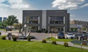 Новый автоцентр Jaguar Land Rover в Алматы