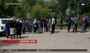 Жители Алматинской области требуют перекрыть дорогу в их село