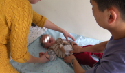 Трехлетняя девочка выпила бензин и получила ожоги в Шымкенте