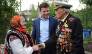 Зеленский "помирил" ветерана ВОВ и партизанку УПА