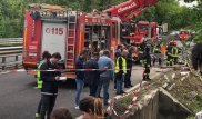 Девять казахстанцев пострадали в перевернувшемся автобусе в Италии