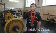 Новый мировой рекорд установил пауэрлифтер из Караганды
