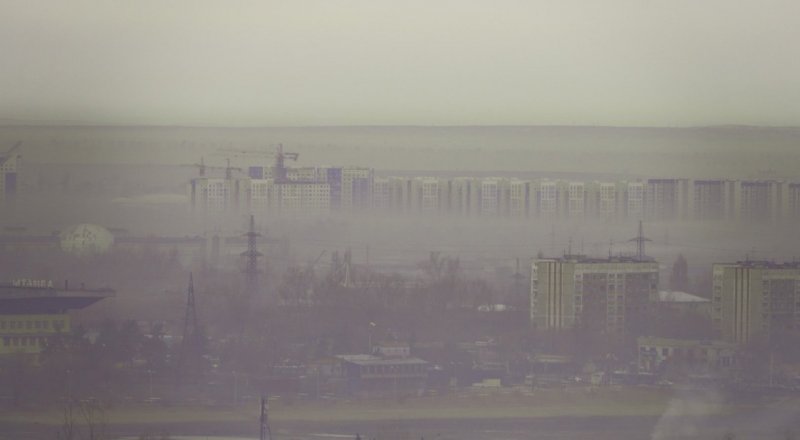 Смог над Алматы. Фото ©Леонид Рассказов