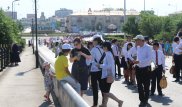 Чиновников накажут за недомогание детей на параде в Атырау