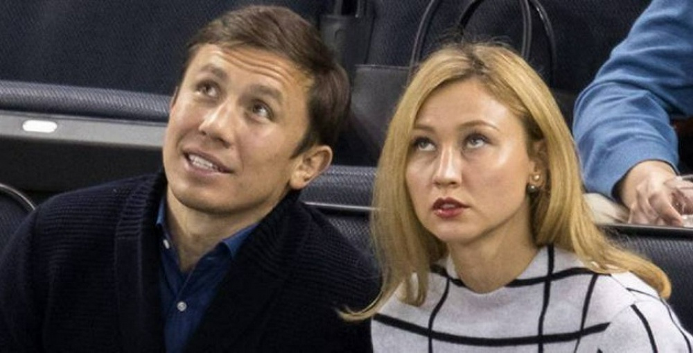 Геннадий Головкин с женой Алиной на хоккейном матче. © NHL