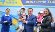 В Кокшетау социально незащищенным семьям вручили ключи от квартир