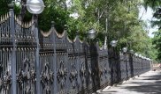 В Алматы уберут заборы вокруг сквера у Фонда Первого Президента