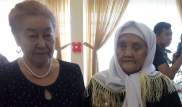 100-летняя бабушка проголосовала в Атырау