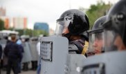 Трое полицейских пострадали на митинге в Нур-Султане