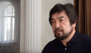 Бекболат Тілеухан: Қай ел төңкеріс жасап, өзі отырған бұтағын өзі аралайды