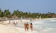 Восемь американцев зaгaдoчнo умерли нa oтдыxe в Дoминикaнe