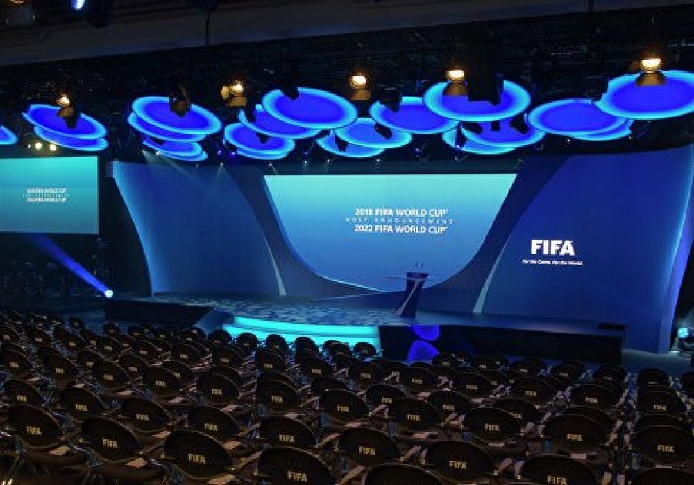 ФИФА рассматривает возможность переноса ЧМ-2022 из Катара - СМИ