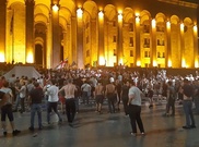 Между участниками акции протеста в Тбилиси произошла потасовка