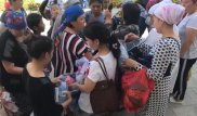 Как помогают эвакуированным жителям Арыси. Трансляция из Акмешит