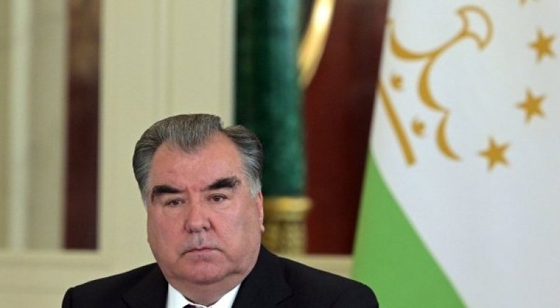 Президент таджикистана фото и сколько лет