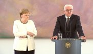 Меркель снова затрясло на официальной встрече