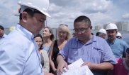"Вопрос непростой, но решаемый". Кульгинов встретился с дольщиками