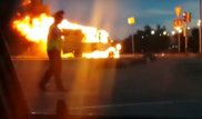 Горящую "Газель" сняли на видео в Актау